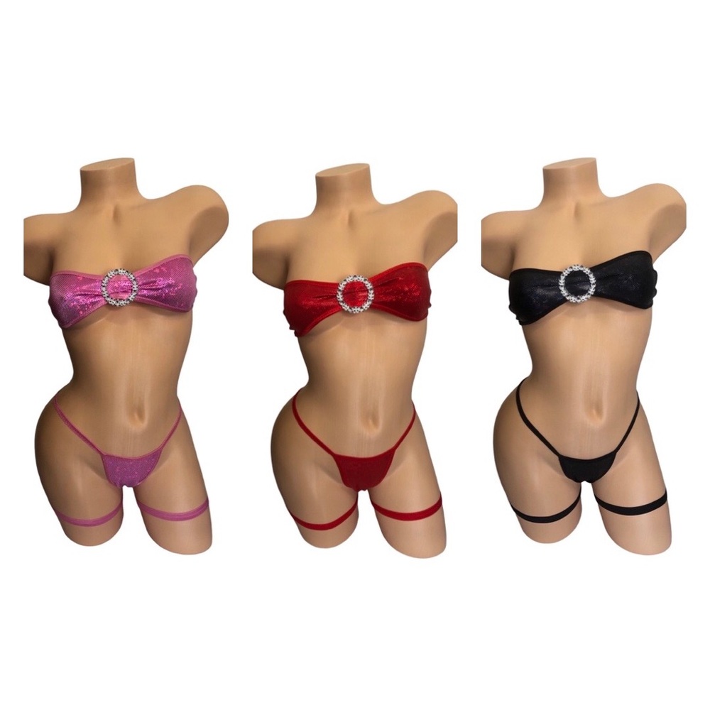Black SEXY . EXOTIC DANCE WEAR . STRIPPER VIBES . FESTIVAL . HOLOGRAPHIC . THONG